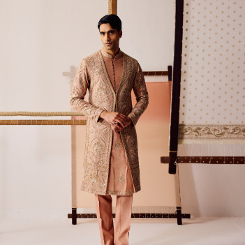 ZOHRA — The Blush Rebellion